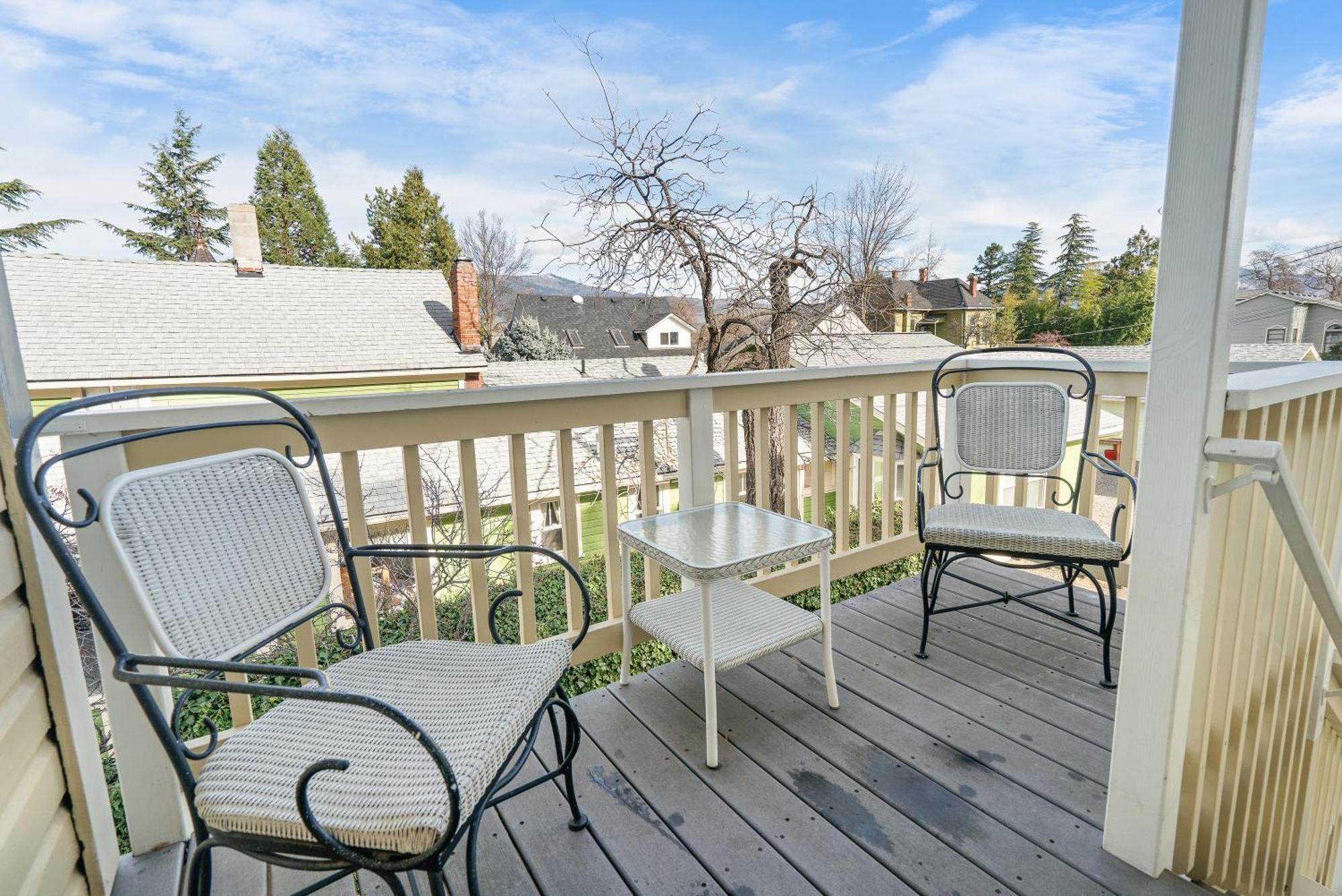 Pioneer Vacation Rentals - Pioneer North Suite Downtown Ashland Exteriér fotografie